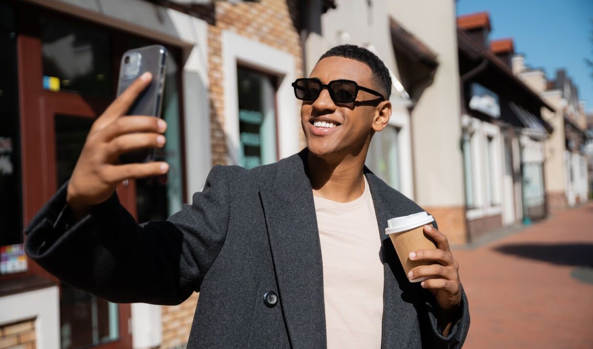 Balancing work and wellness: tips for a healthy lifestyle